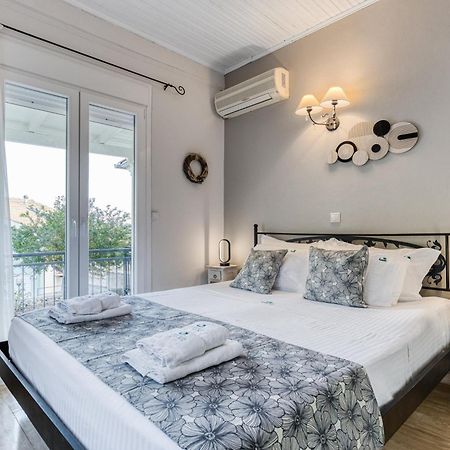 Villa Angeliki By Tsiolis Family Katávolos Esterno foto